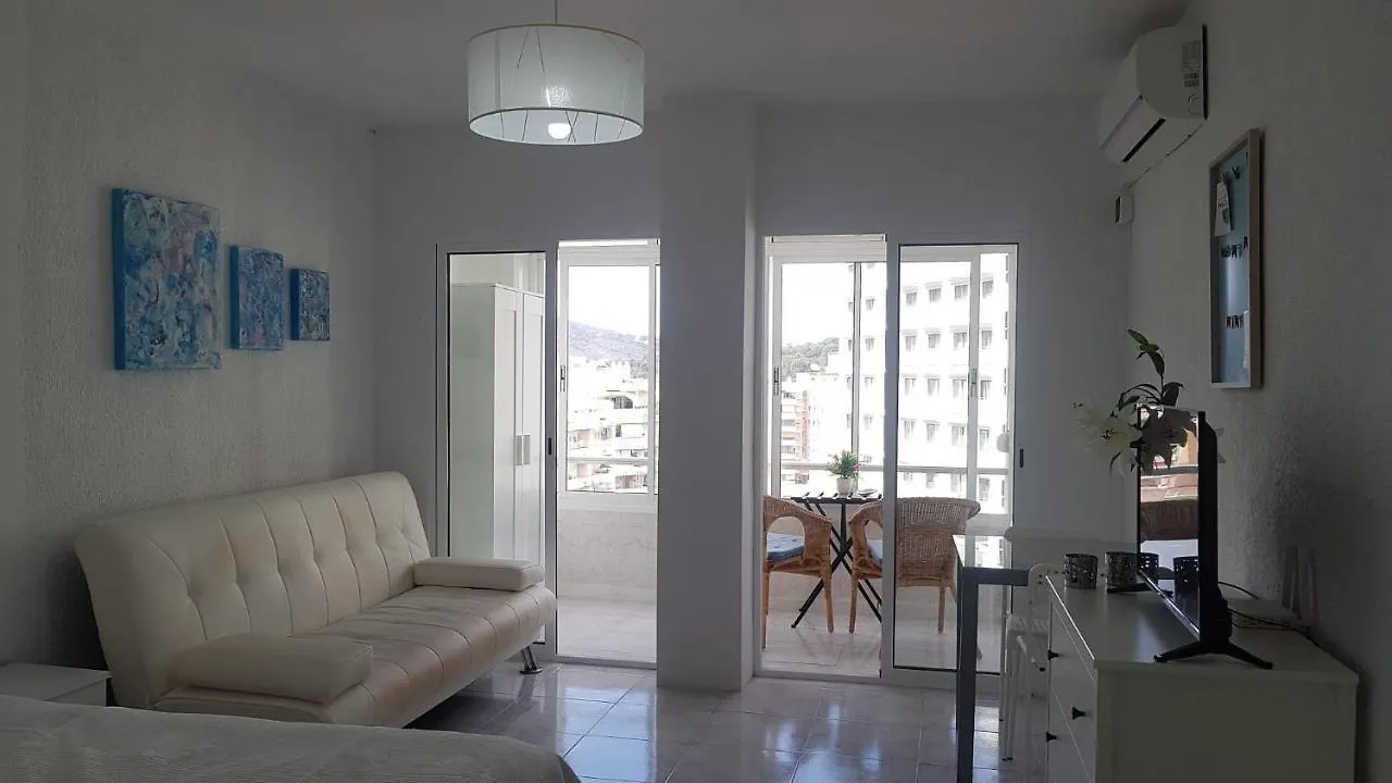 Apartamentos Costa Beach Apartment Torremolinos